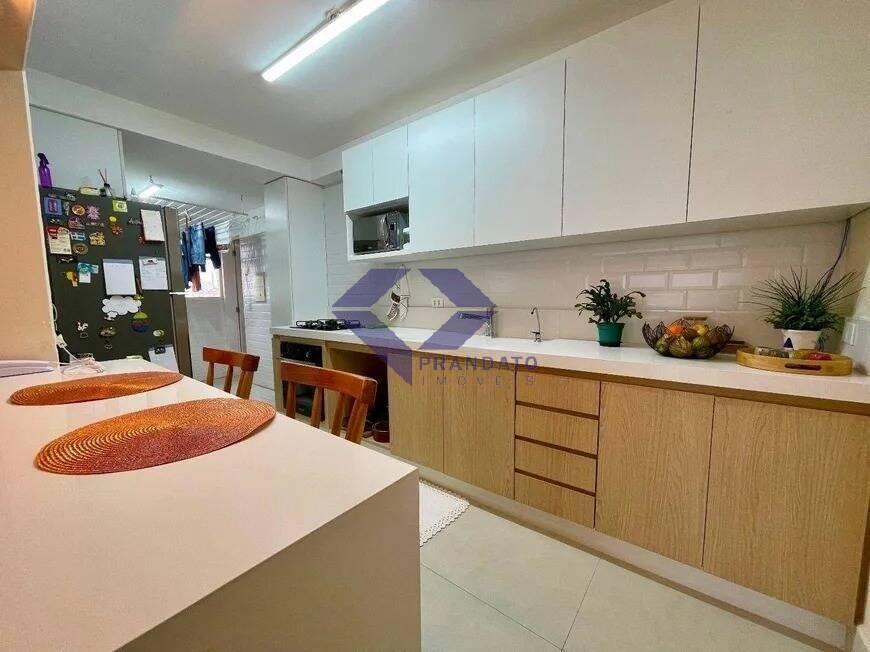 Apartamento à venda com 3 quartos, 111m² - Foto 7