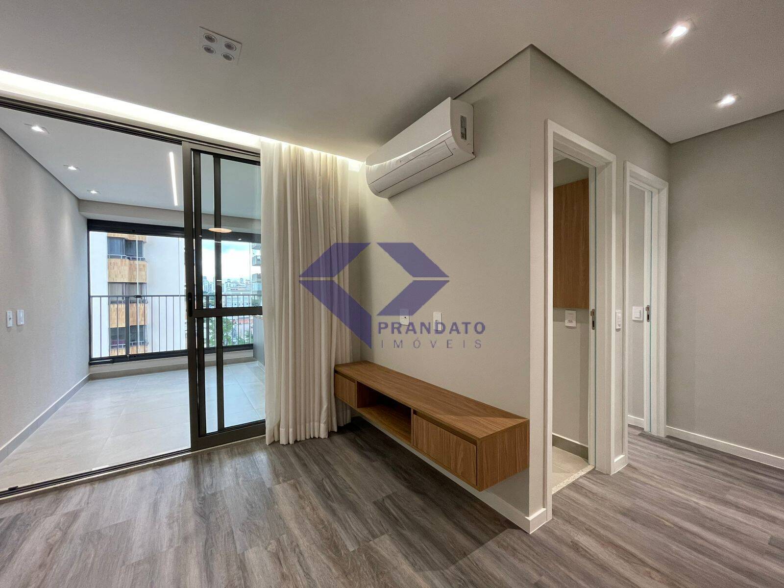 Apartamento para alugar com 2 quartos, 75m² - Foto 20