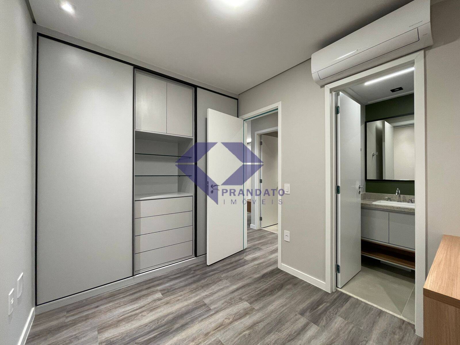 Apartamento para alugar com 2 quartos, 75m² - Foto 23