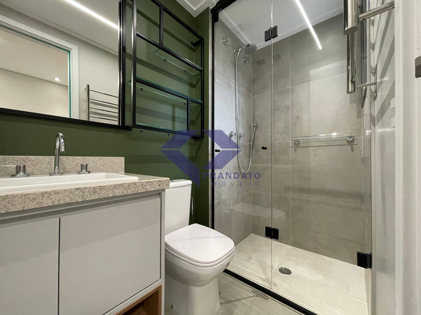 Apartamento para alugar com 2 quartos, 75m² - Foto 24