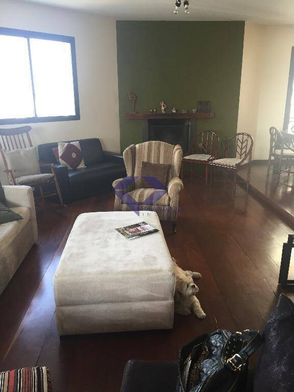 Apartamento à venda com 4 quartos, 210m² - Foto 2