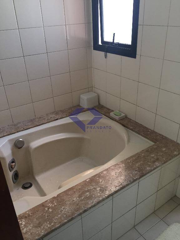 Apartamento à venda com 4 quartos, 210m² - Foto 13