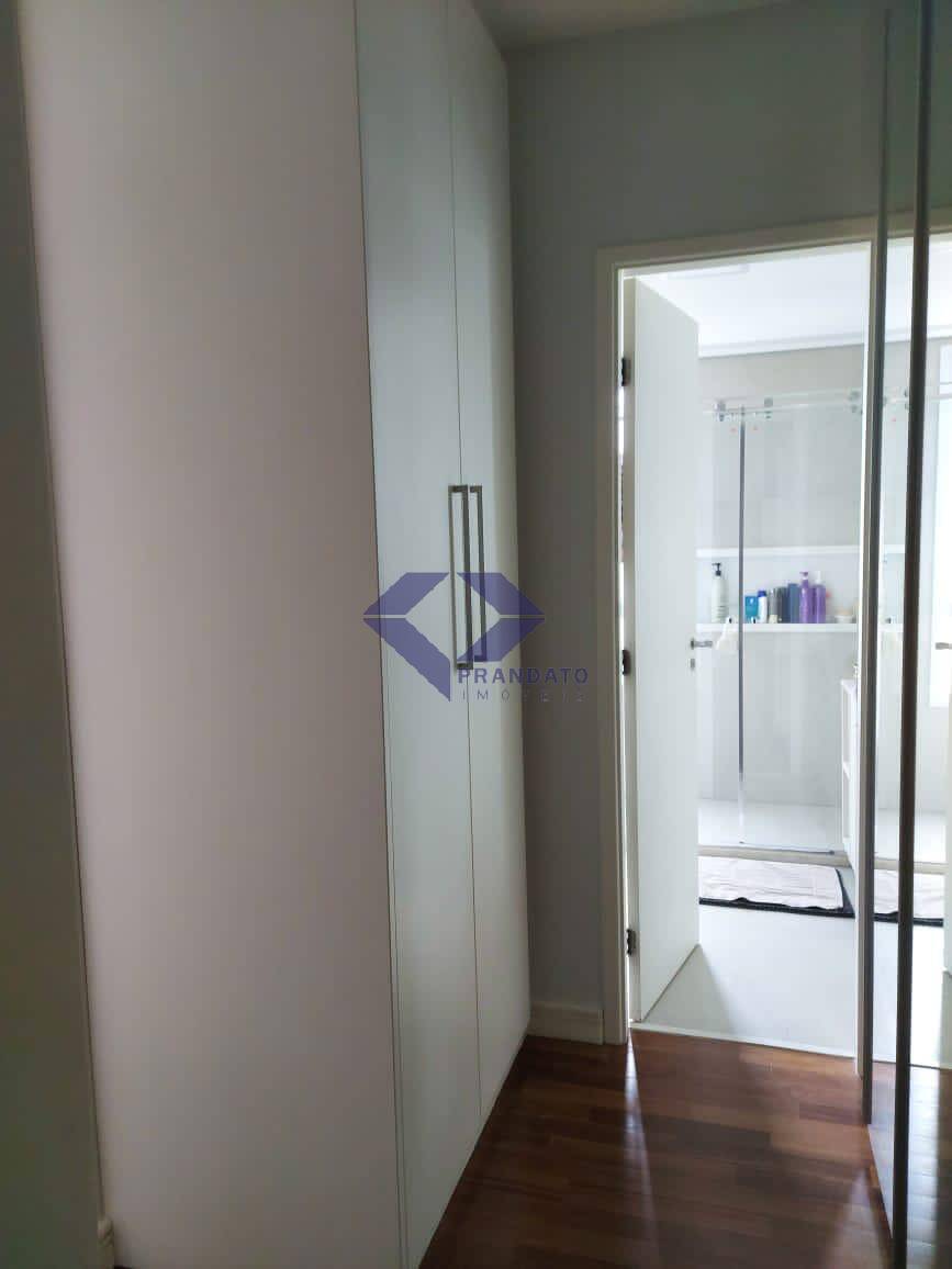 Apartamento para alugar com 3 quartos, 180m² - Foto 16