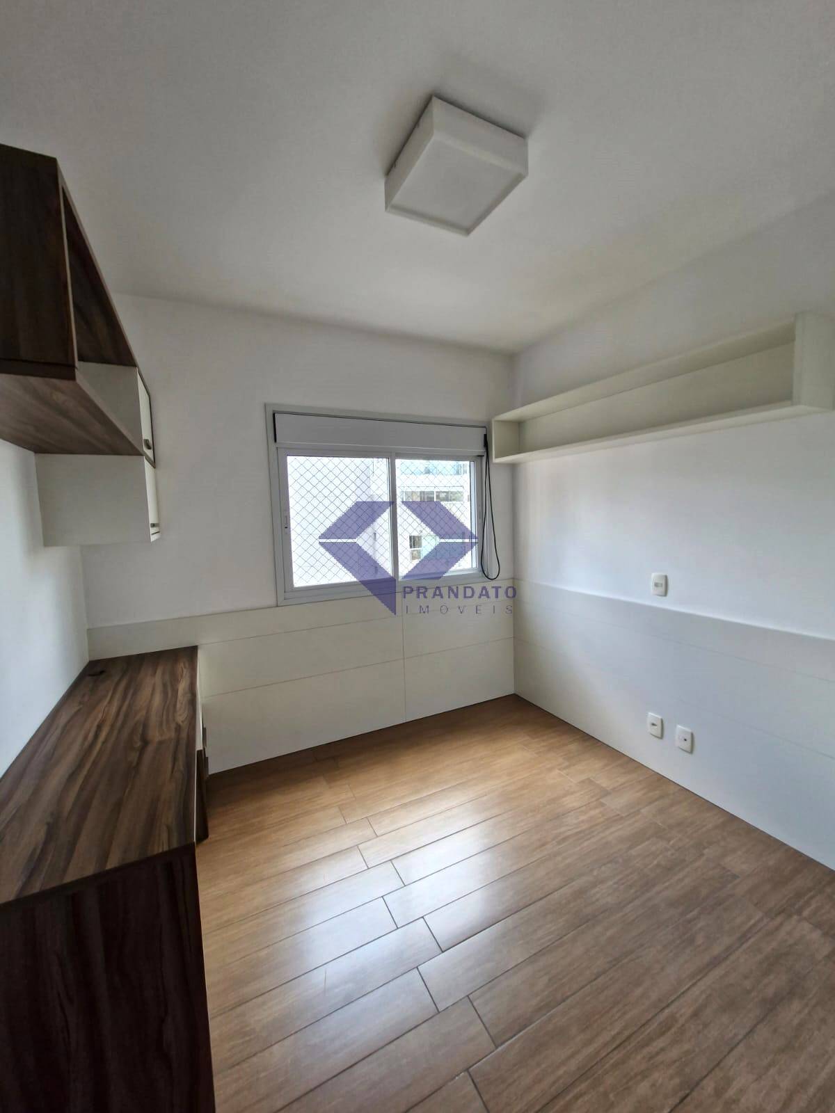 Apartamento à venda com 4 quartos, 223m² - Foto 13