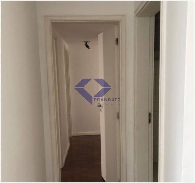 Apartamento à venda com 3 quartos, 113m² - Foto 4