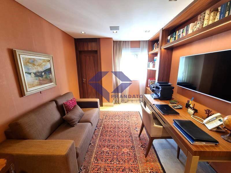 Apartamento à venda com 3 quartos, 370m² - Foto 21