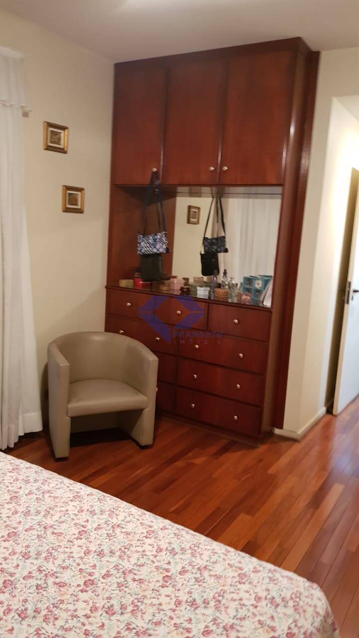 Apartamento à venda com 4 quartos, 194m² - Foto 9