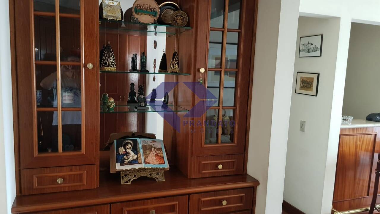 Apartamento à venda com 4 quartos, 194m² - Foto 11