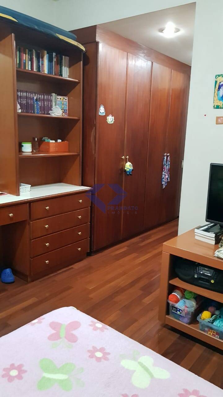 Apartamento à venda com 4 quartos, 194m² - Foto 10