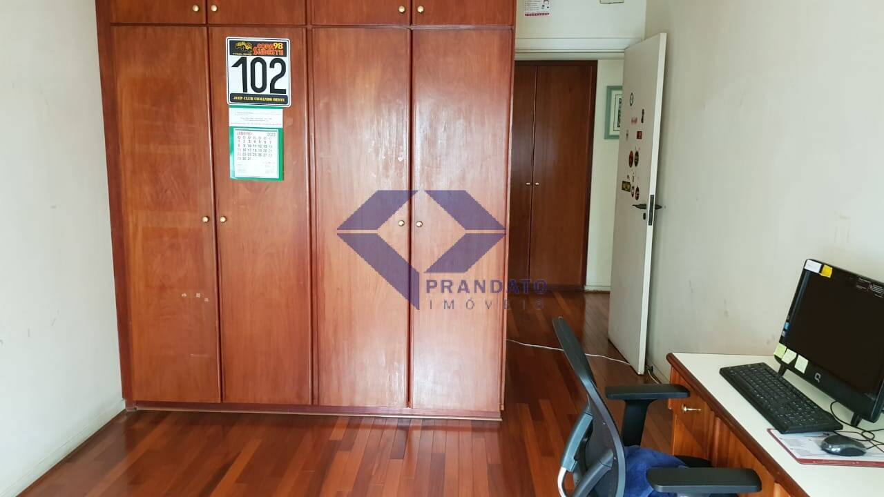 Apartamento à venda com 4 quartos, 194m² - Foto 18