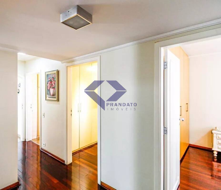 Apartamento à venda com 4 quartos, 230m² - Foto 12