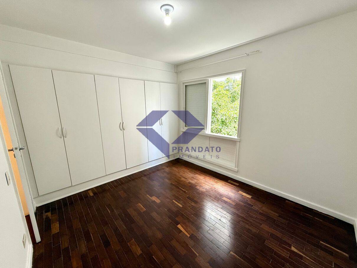 Apartamento à venda com 3 quartos, 113m² - Foto 5