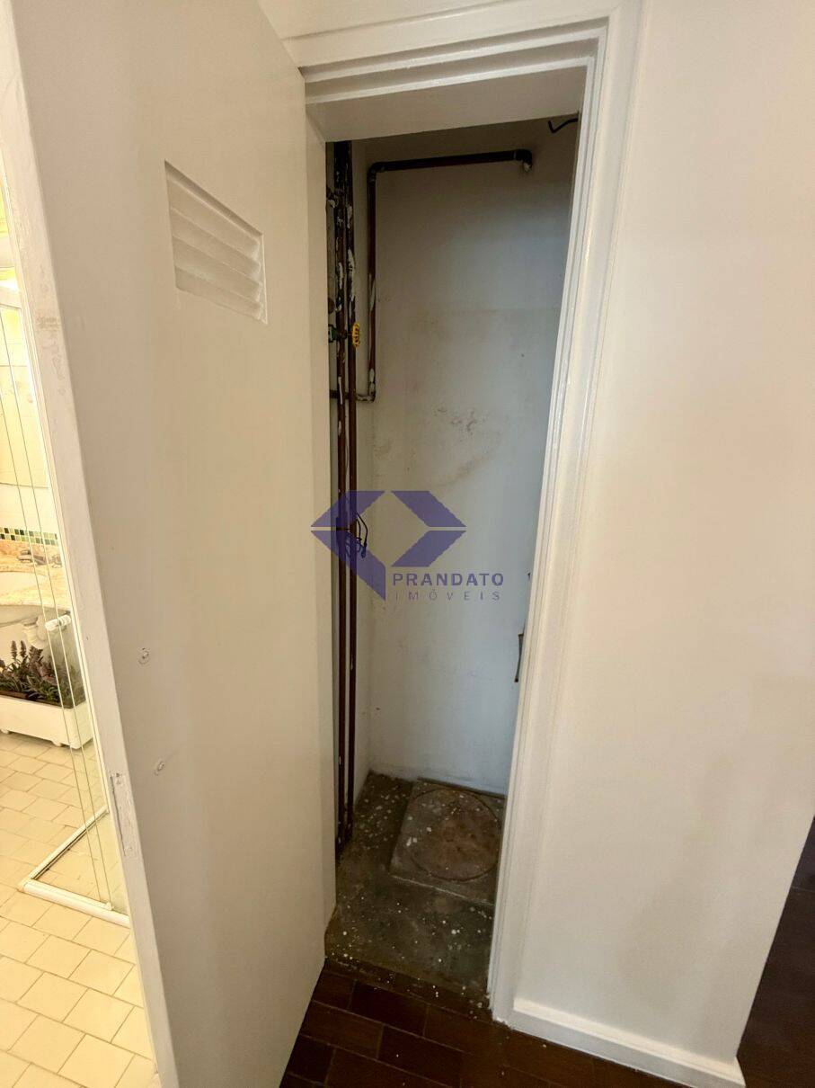 Apartamento à venda com 3 quartos, 113m² - Foto 15