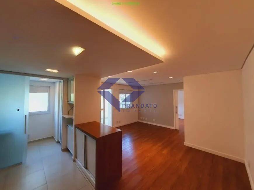 Apartamento à venda com 2 quartos, 66m² - Foto 7