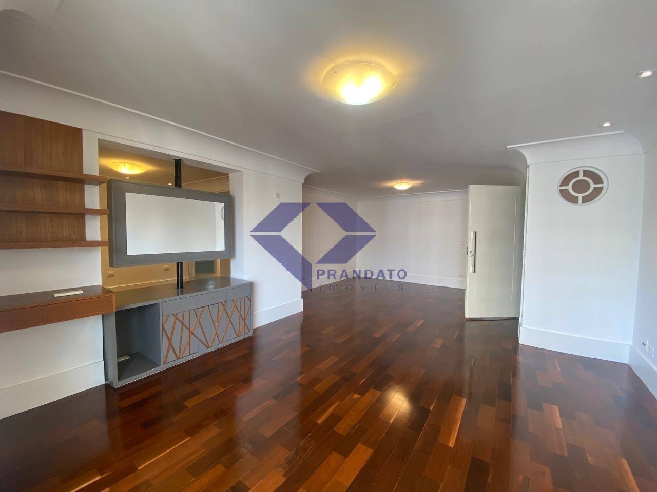 Apartamento à venda com 3 quartos, 140m² - Foto 27