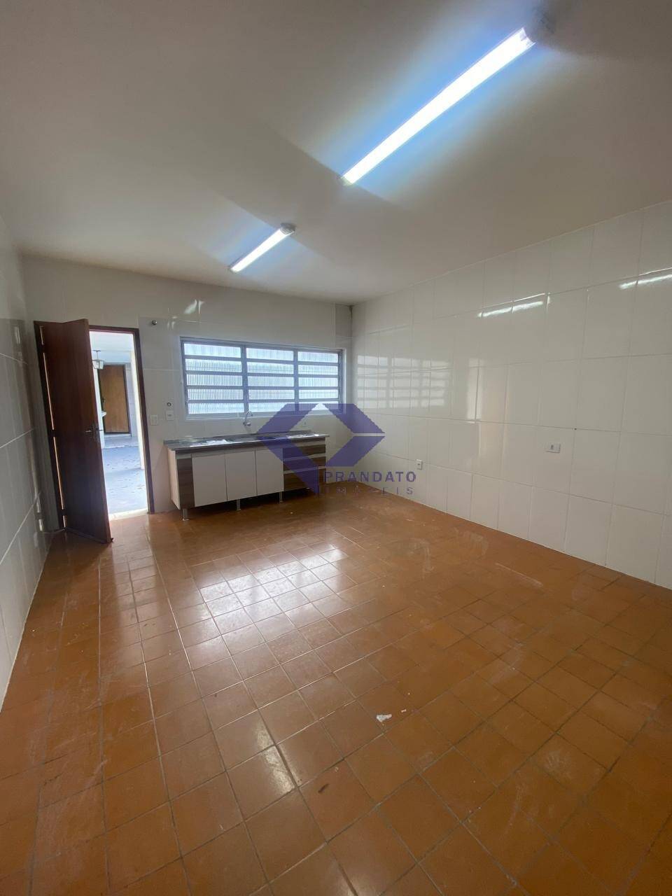 Casa à venda com 2 quartos, 160m² - Foto 21