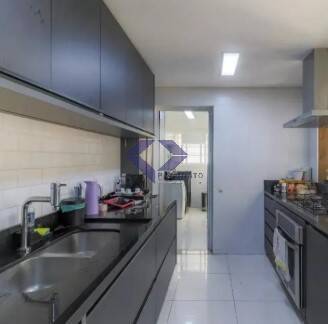 Apartamento à venda com 4 quartos, 163m² - Foto 18