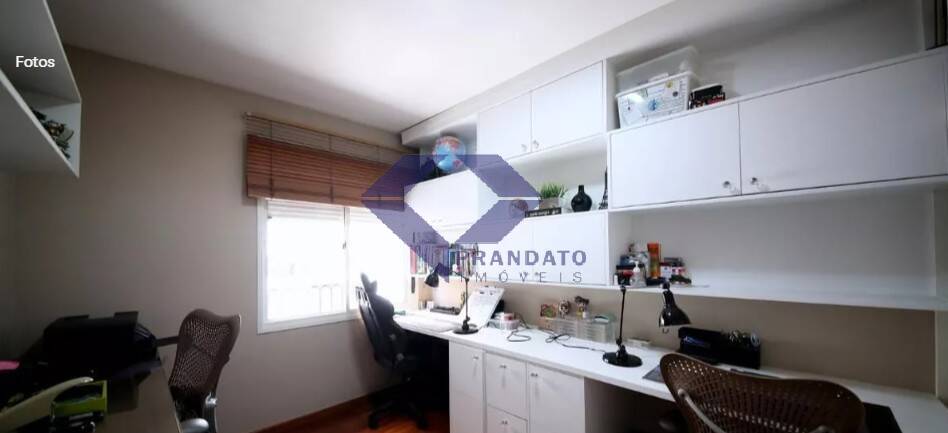 Apartamento à venda com 4 quartos, 253m² - Foto 18