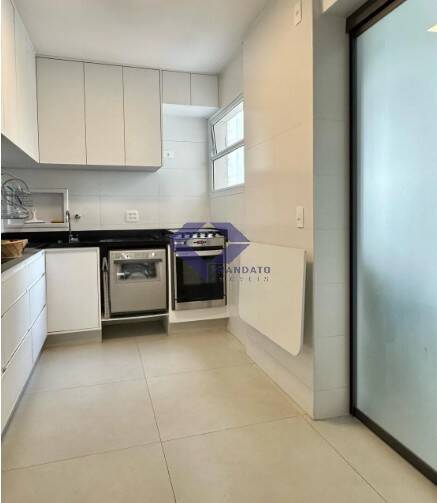 Apartamento à venda com 3 quartos, 94m² - Foto 13