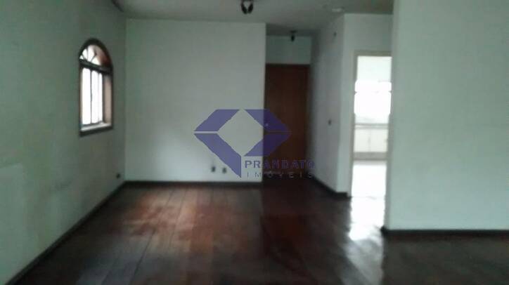 Sobrado à venda com 4 quartos, 302m² - Foto 1